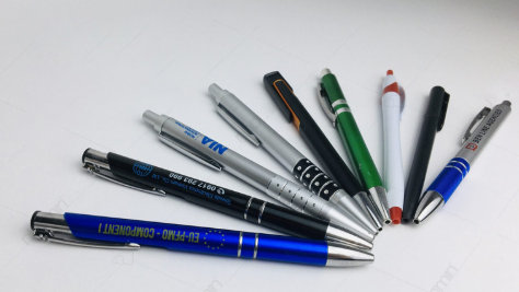 các loại bút bi viết đẹp
