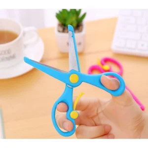 Kéo Cắt Giấy An Toàn Cho Bé – Giải Pháp Học Tập & Sáng Tạo An Toàn
