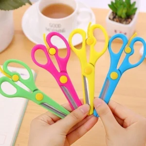 Kéo Cắt Giấy An Toàn Cho Bé – Giải Pháp Học Tập & Sáng Tạo An Toàn